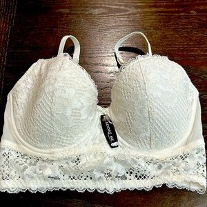 Adore Me Bra 34DDD
